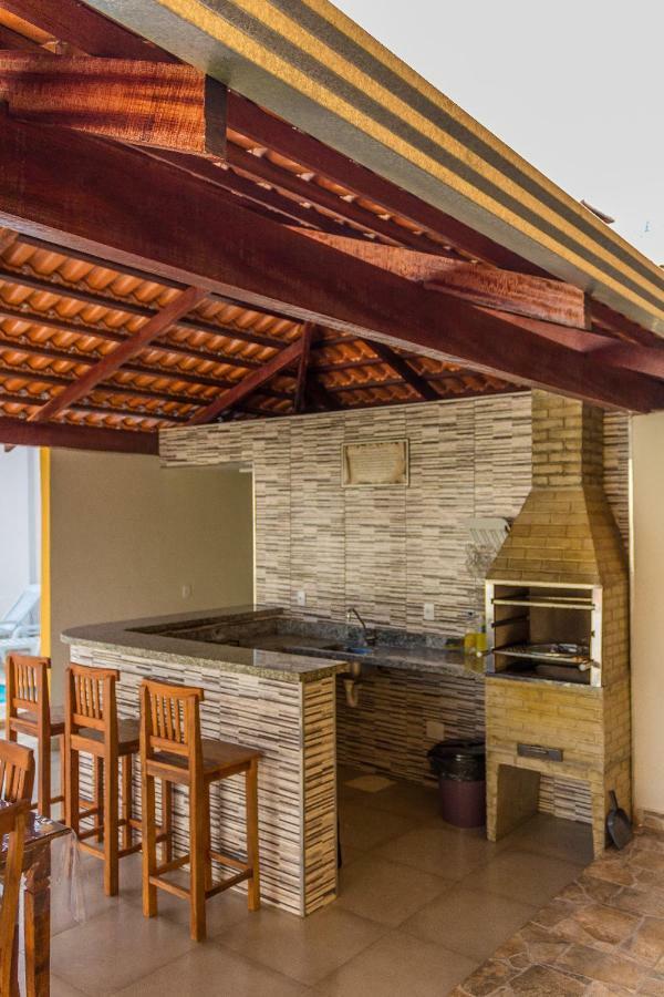 Villa Pouso Oliveira Casa Com Ar Condicionado à São João Batista do Glória Extérieur photo